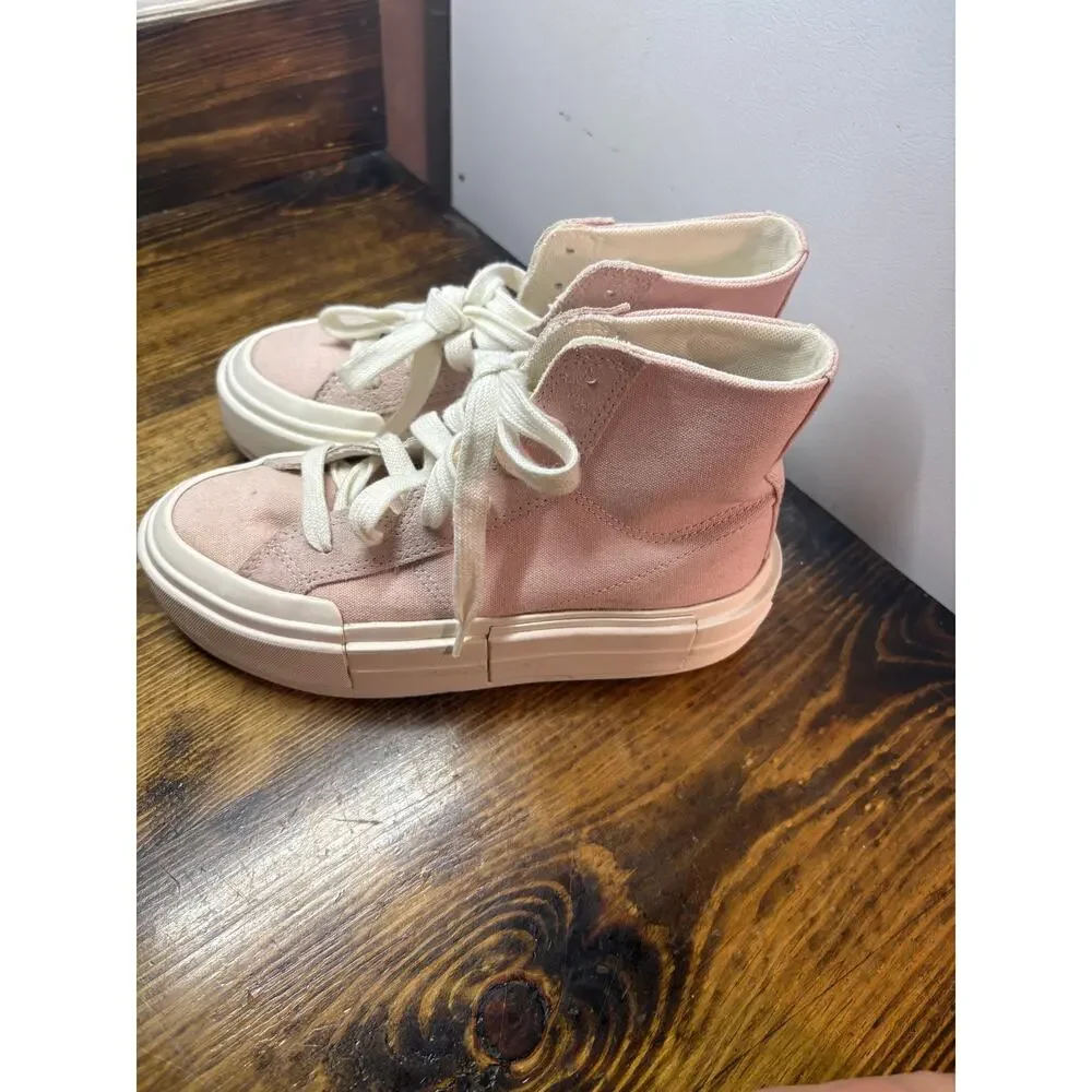 Converse Pale‎ Pink Platform Sneakers Women Size 6
